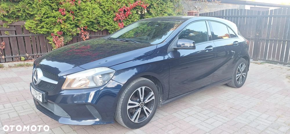 Mercedes-Benz Klasa A 180 d BlueEFFICIENCY Edition - 17