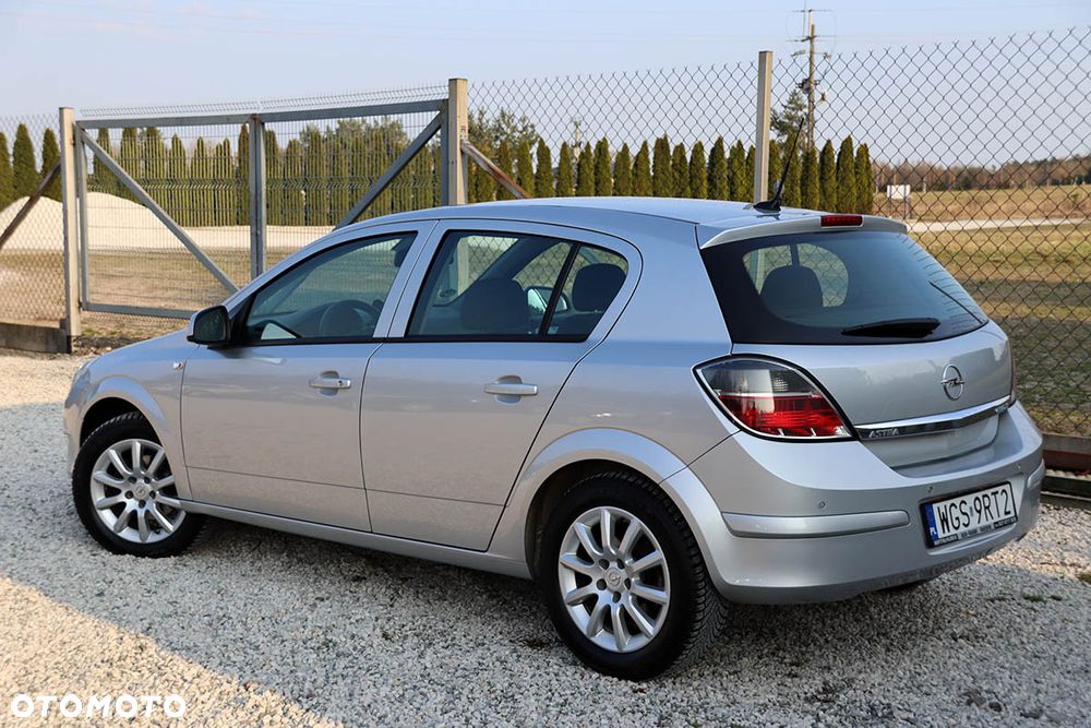 Opel Astra 1.7 CDTI DPF (119g) Innovation - 13