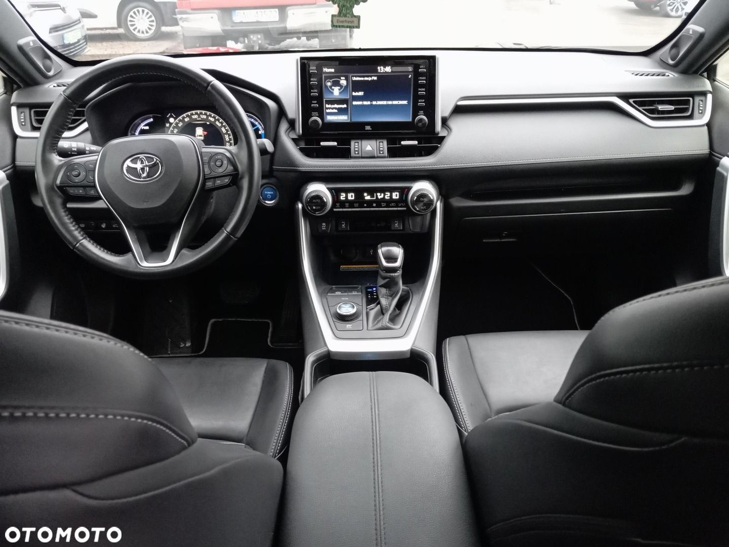 Toyota RAV4 2.5 Hybrid Black Edition by JBL 4x4 - 3
