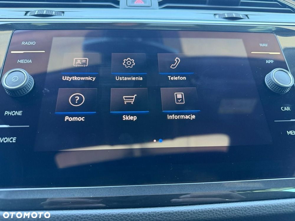 Volkswagen Tiguan - 37