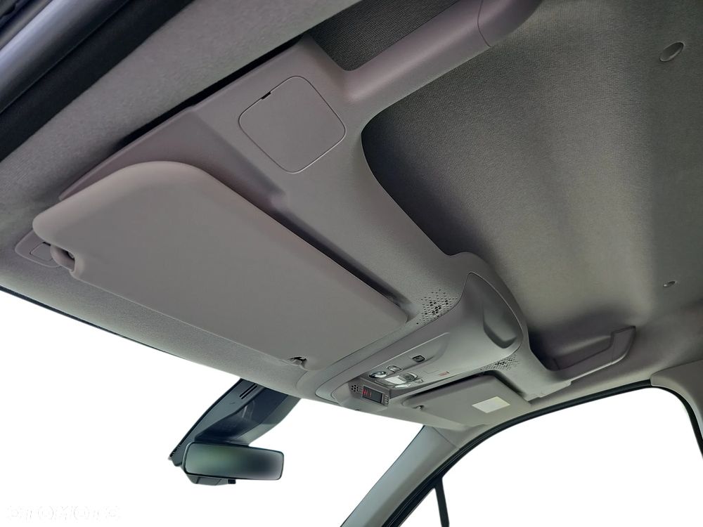 Opel COMBO 5-miescowy automat - 27