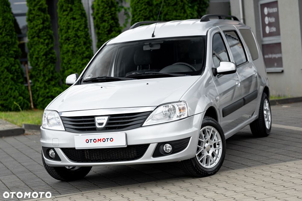 Dacia Logan 1.6 16V Laureate - 6