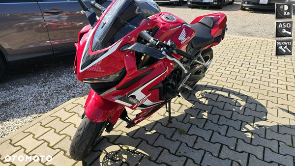 Honda CBR