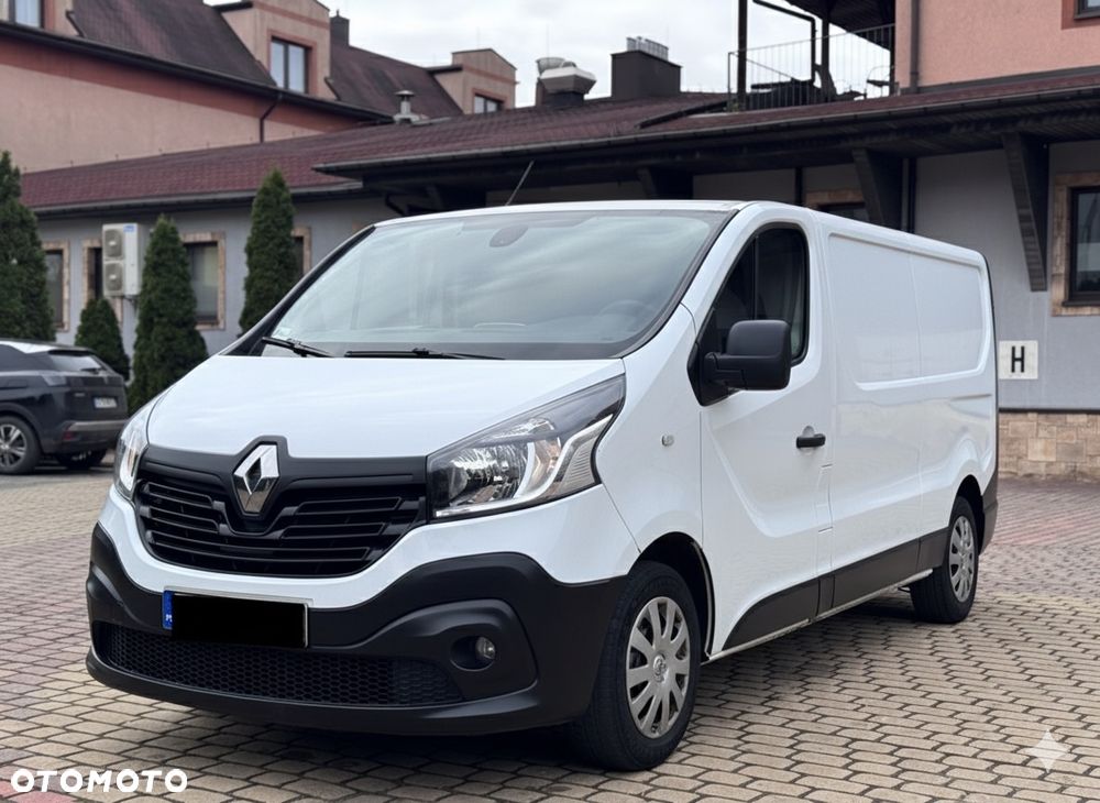 Renault Trafic - 2