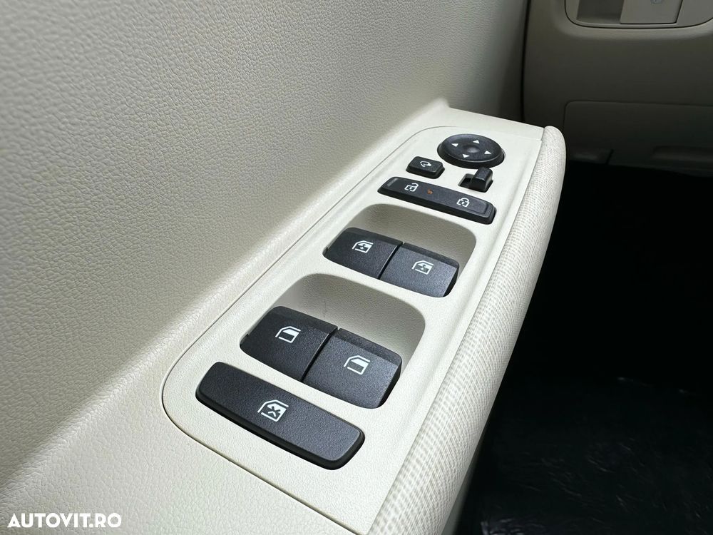 Hyundai Inster 49 kWh 115 CP Luxury - 5