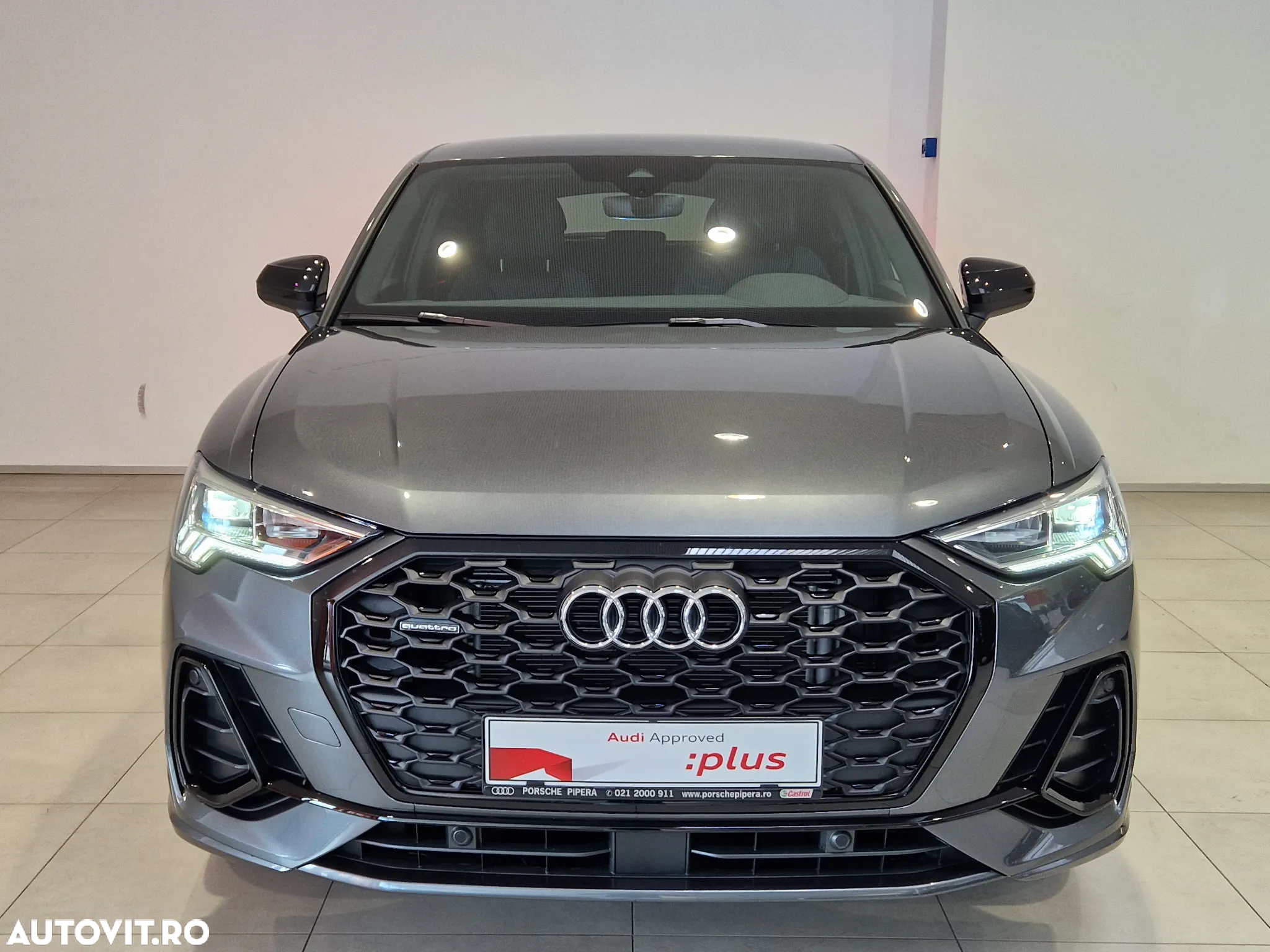 Audi Q3 Sportback 2.0 40 TFSI quattro S tronic S Line - 4