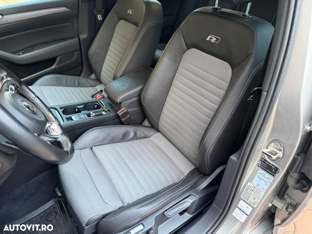 Volkswagen Passat - 14