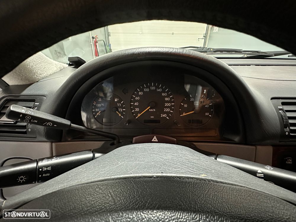 Mercedes-Benz ML 270 - 6