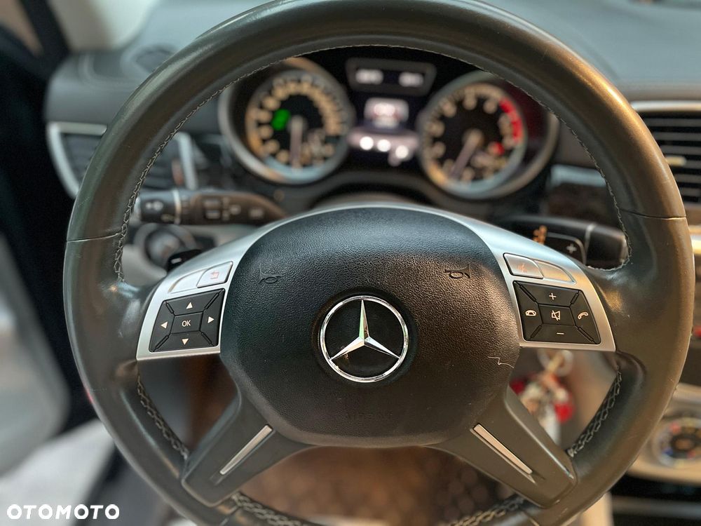 Mercedes-Benz GL 450 4Matic 7G-TRONIC - 26