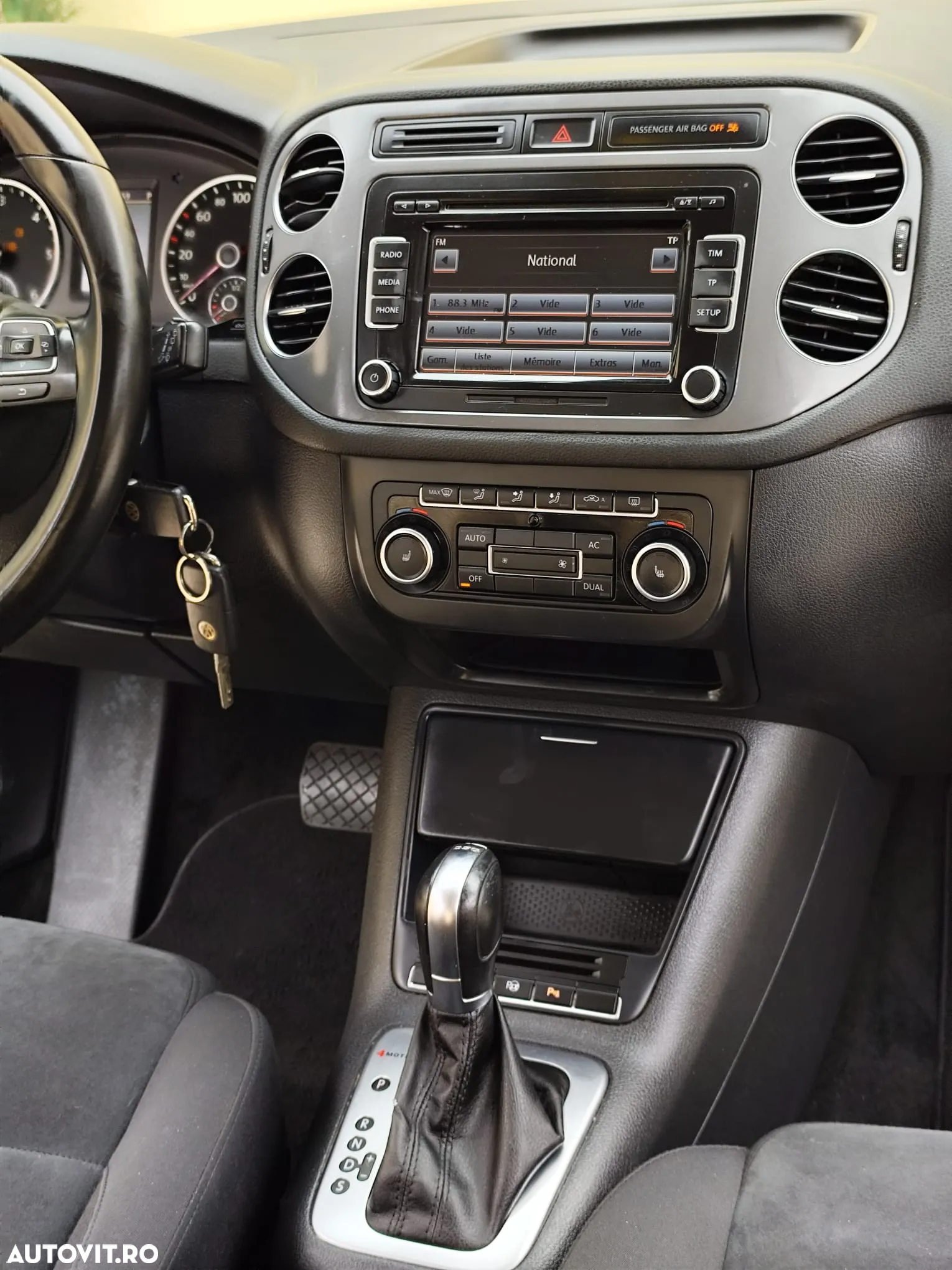 Volkswagen Tiguan - 15