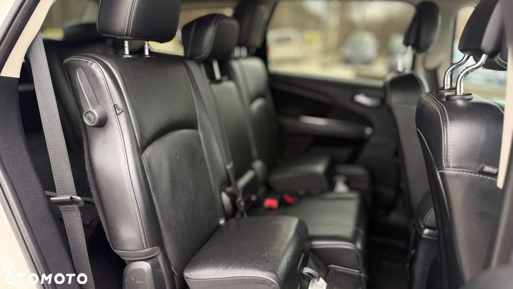 Fiat Freemont 2.0 Multijet 16V DPF Automatik Allrad Black Code - 21