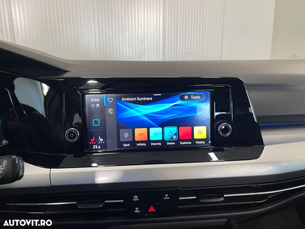 Volkswagen Golf 1.5 eTSI MHEV 150CP DSG Life - 15