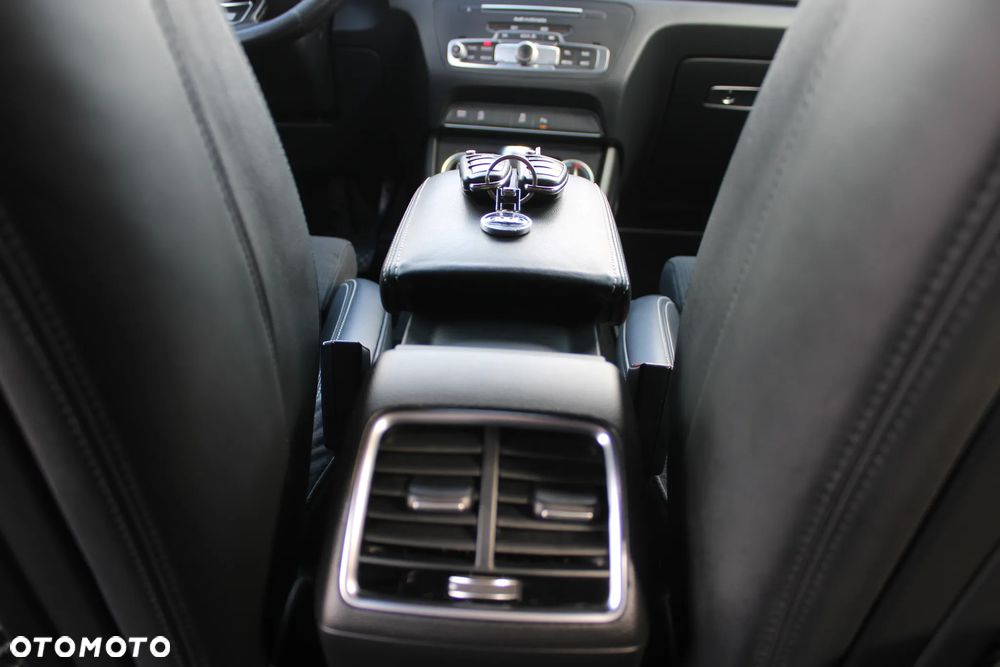 Audi Q3 2.0 TDI Quattro S tronic sport - 25