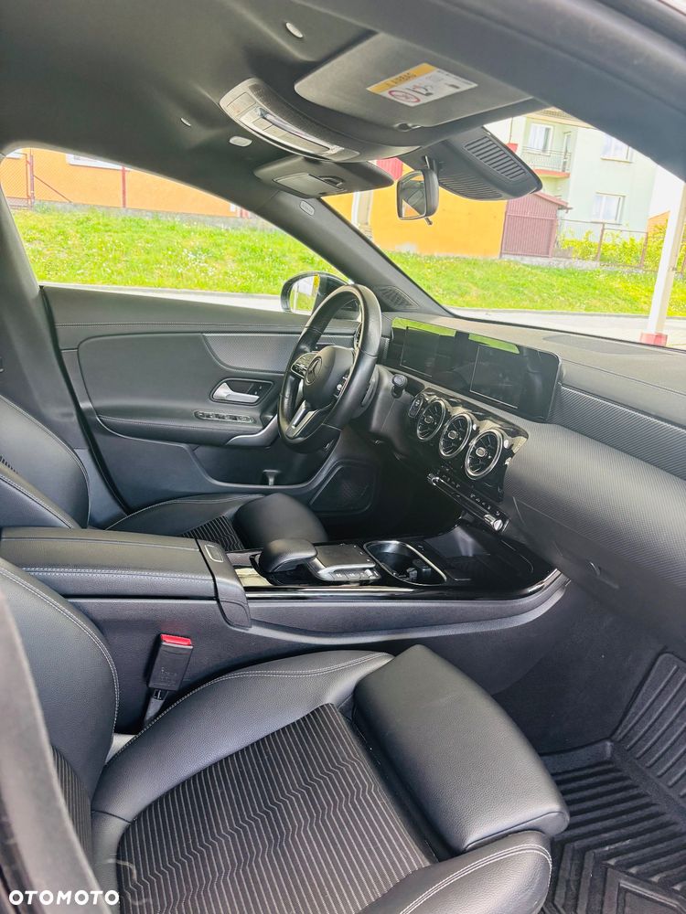 Mercedes-Benz CLA 250 e 8G-DCT Progressive - 9