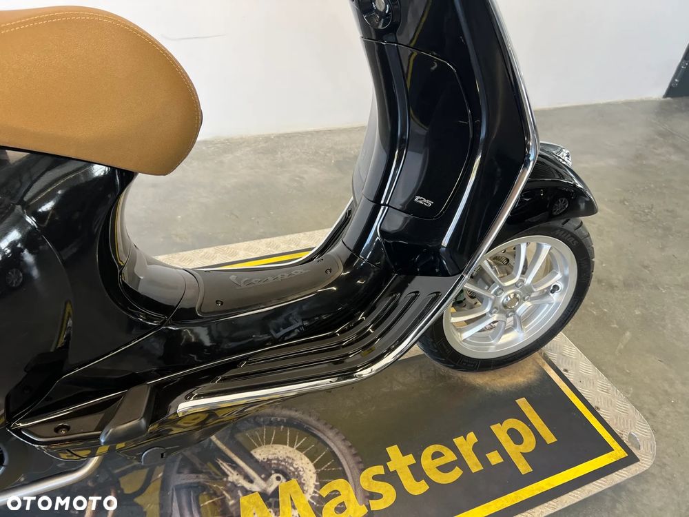 Piaggio Vespa - 27