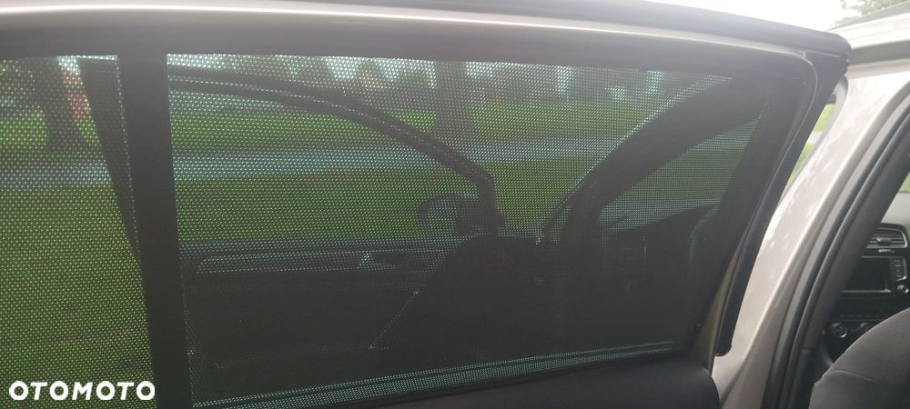 Volkswagen Golf - 29