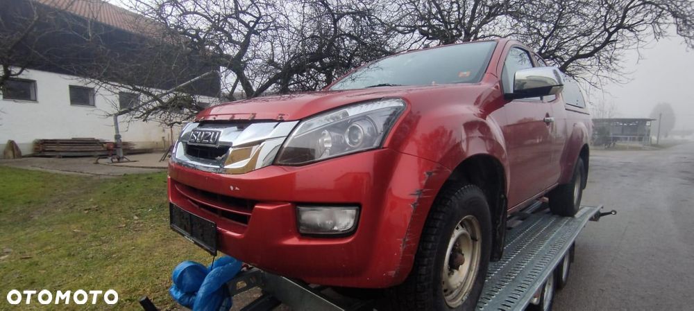 Isuzu D-Max - 12
