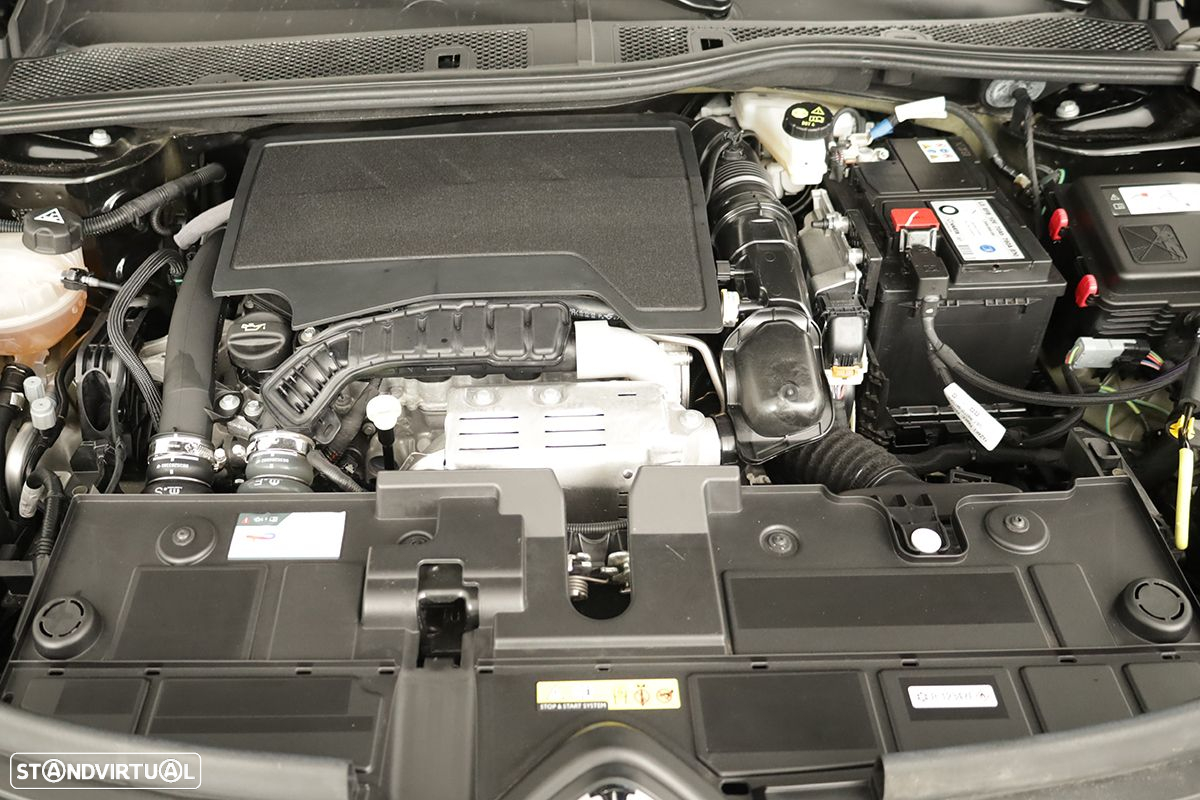 Citroën C4 1.2 PureTech Plus EAT8 - 24