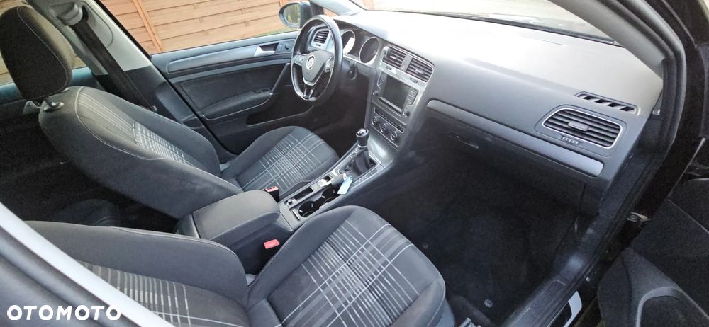 Volkswagen Golf 2.0 TDI 4Motion Sound - 13