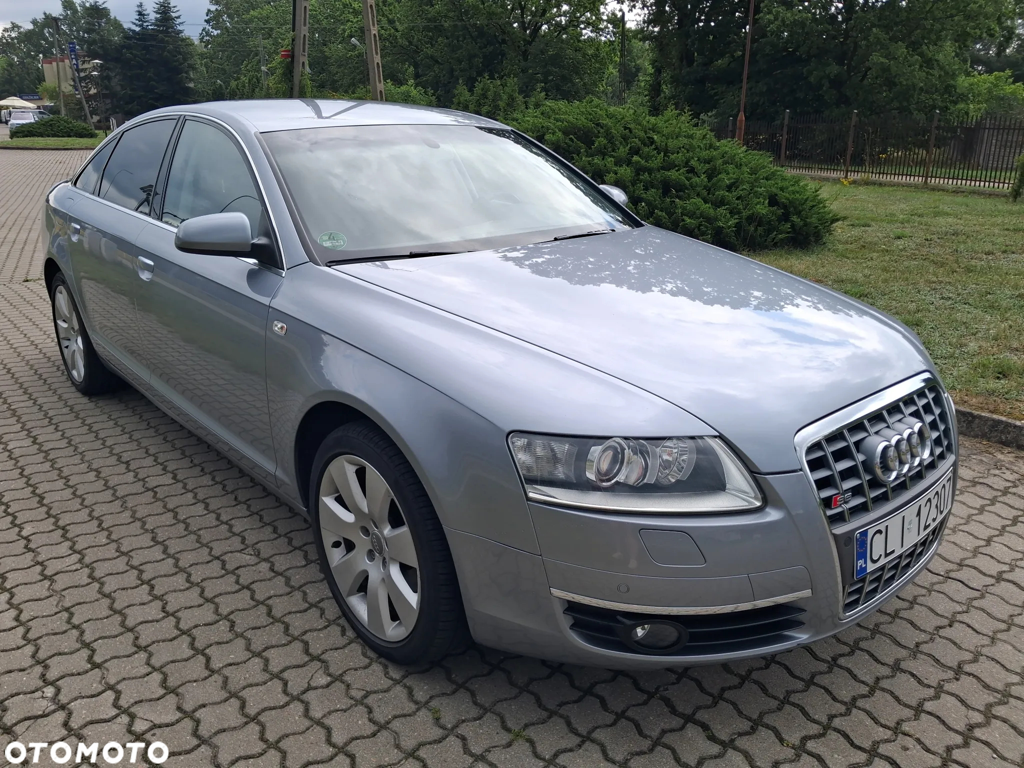 Audi A6 2.4 - 3
