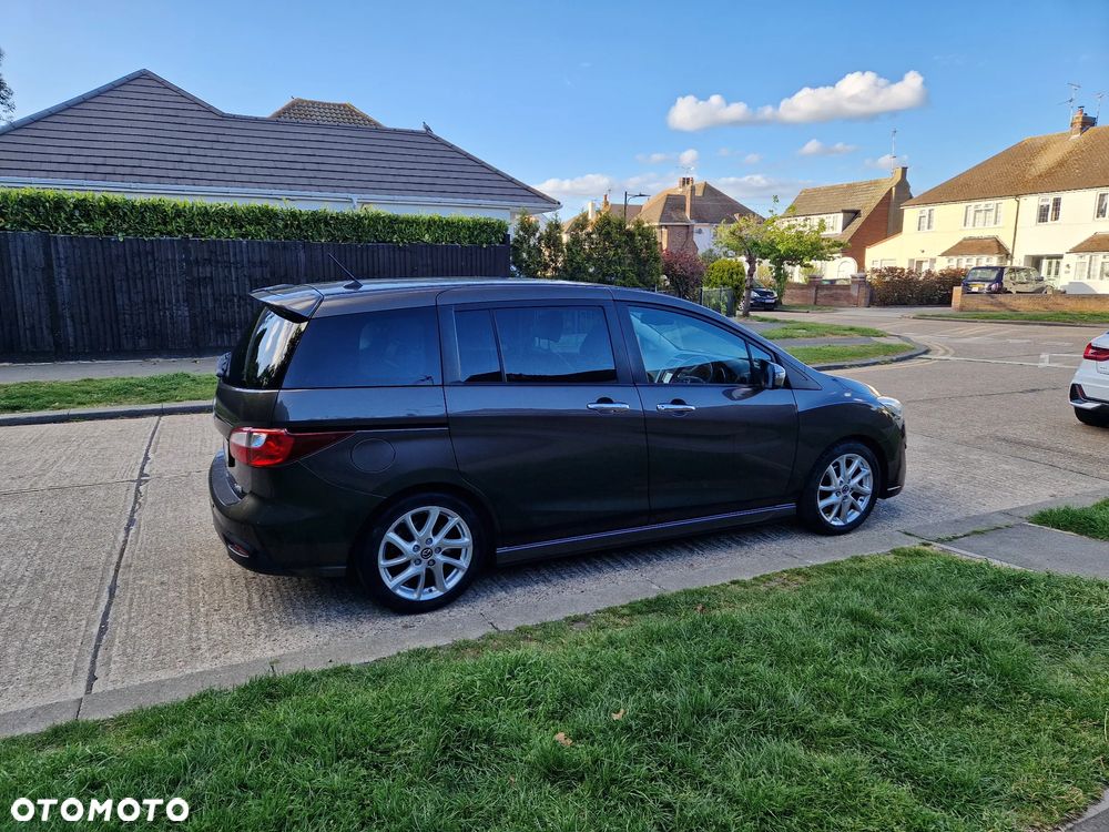 Mazda 5 - 7
