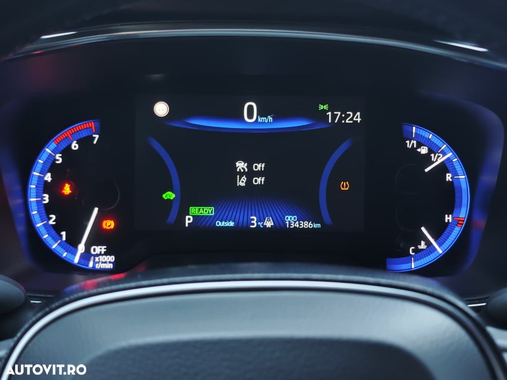 Toyota Corolla 1.8 HSD Dynamic - 28