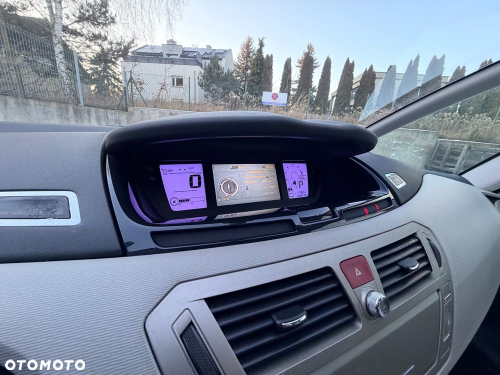 Citroën C4 Picasso THP 150 EGS6 Exclusive - 37