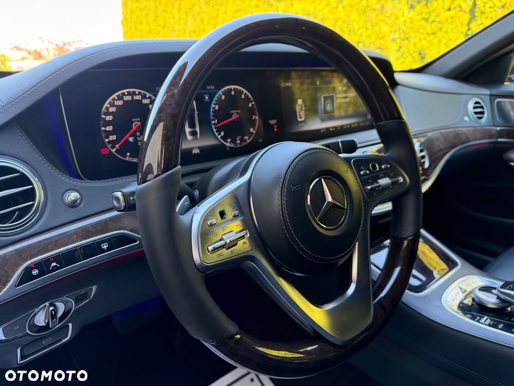 Mercedes-Benz Klasa S 560 L 4Matic 9G-TRONIC - 25