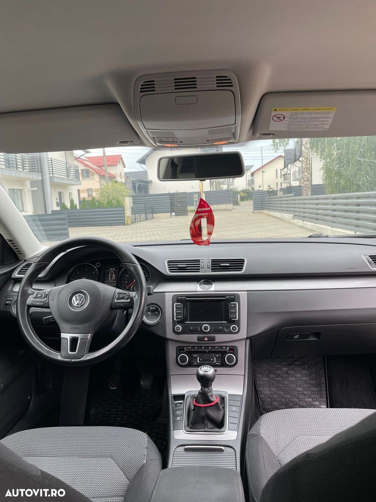 Volkswagen Passat 1.6 TDI BlueMotion Technology Trendline - 5