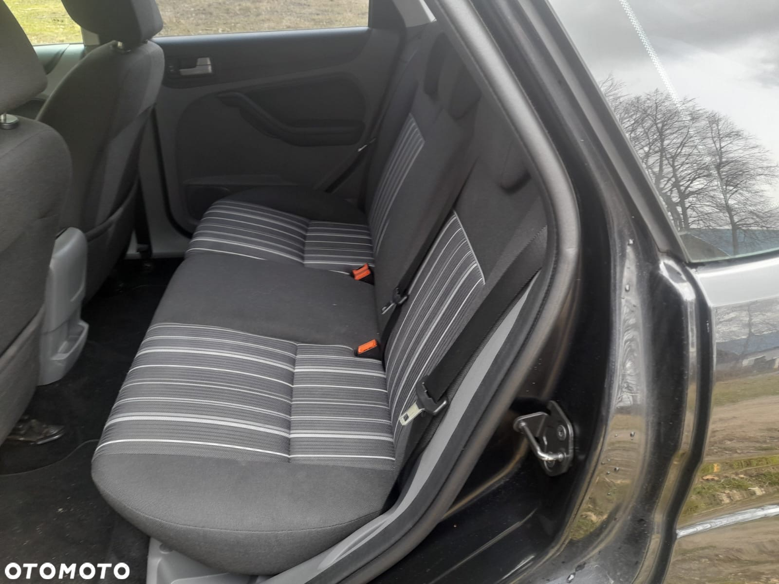 Ford Focus - 13