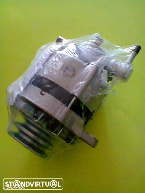 Alternador novo Nissan Terrano I TD27 Pickup D21 TD25  (NOVO) - 1