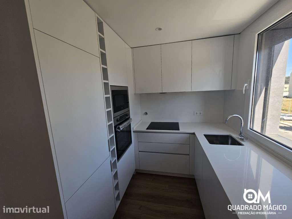 T2 NOVO para Arrendamento em Lourosa, junto à Urbanização da Suil P... - Grande imagem: 2/30