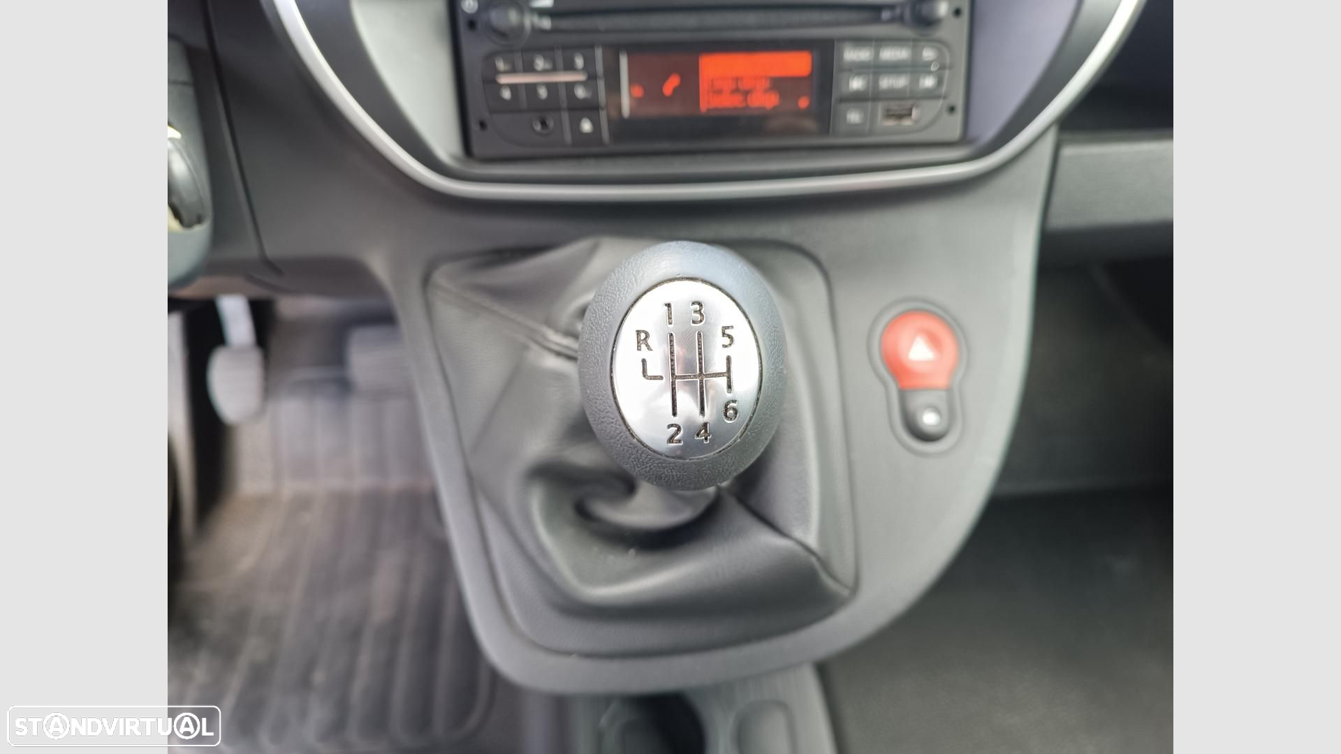 Renault Kangoo 1.5 Blue dCi Zen - 12