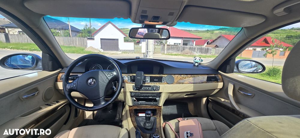 BMW Seria 3 - 10