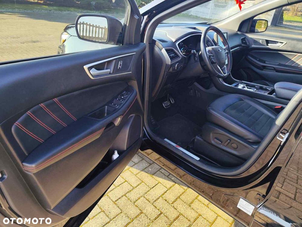 Ford Edge - 13