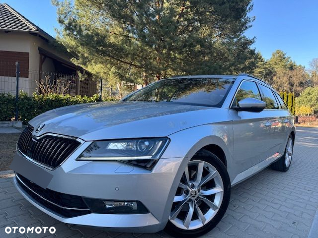 Skoda Superb 2.0 TDI DSG Premium Edition - 7