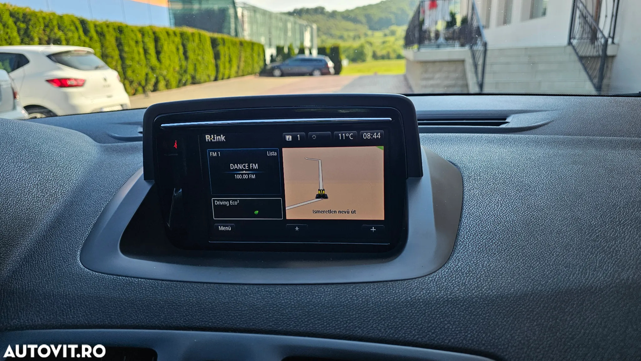 Renault Megane ENERGY TCe 130 EDC BOSE EDITION - 14