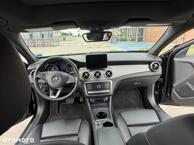 Mercedes-Benz GLA 250 4-Matic - 6