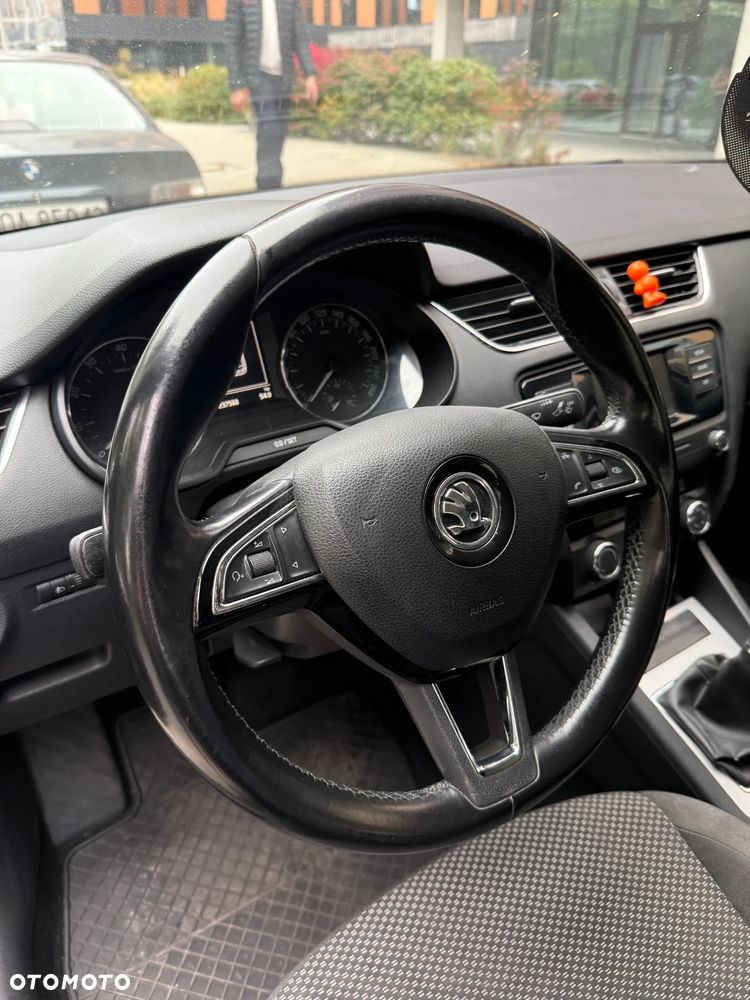 Skoda Octavia - 5
