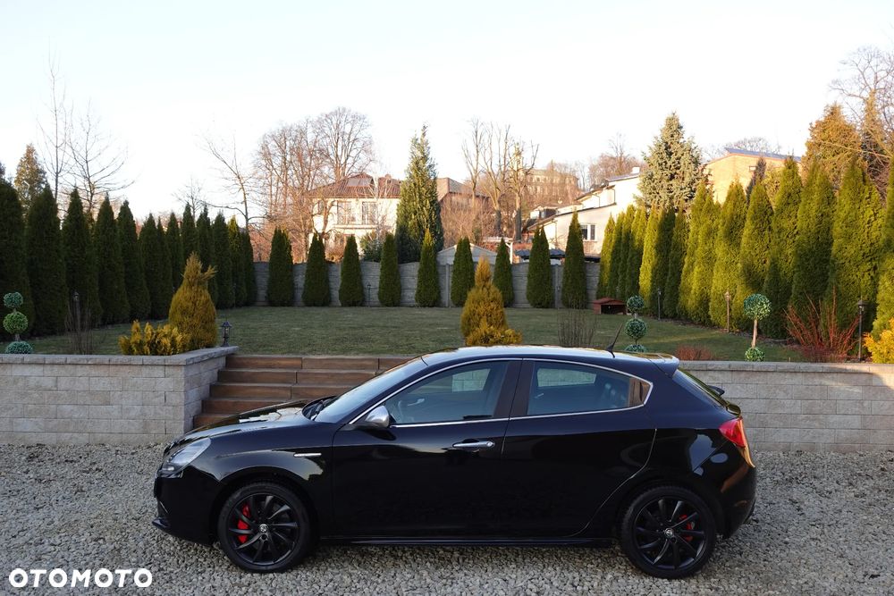 Alfa Romeo Giulietta - 8