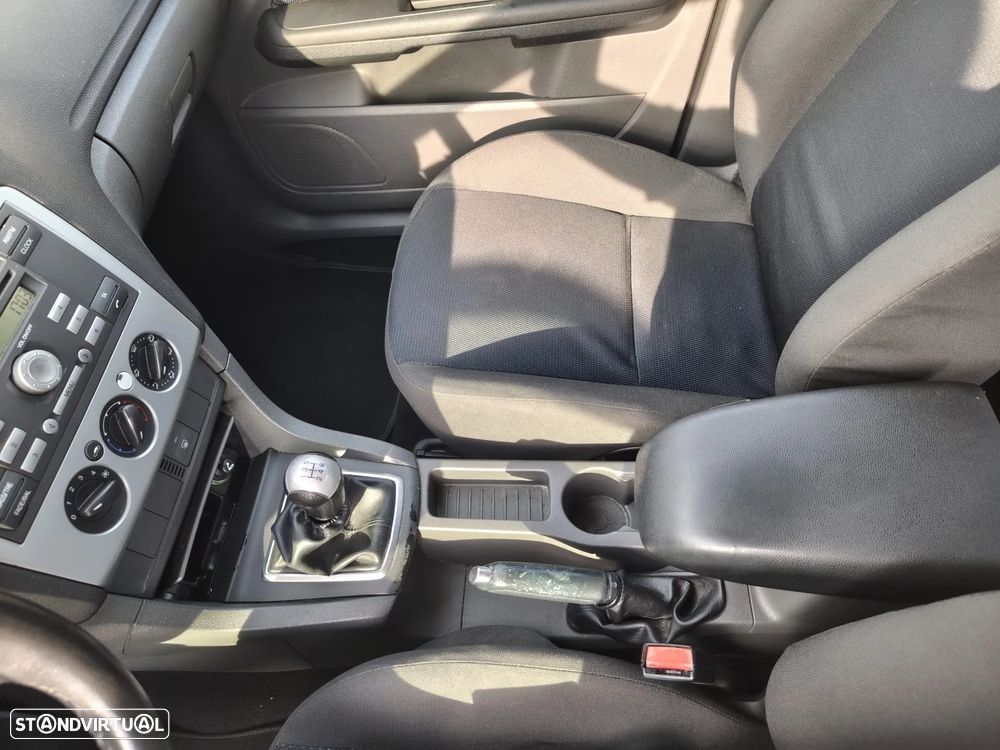 Ford Focus 1.6 TDCi Trend - 13