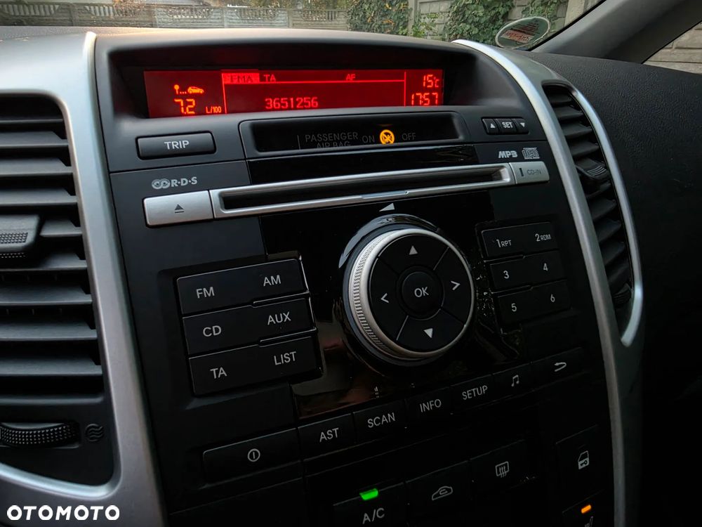 Kia Venga - 22