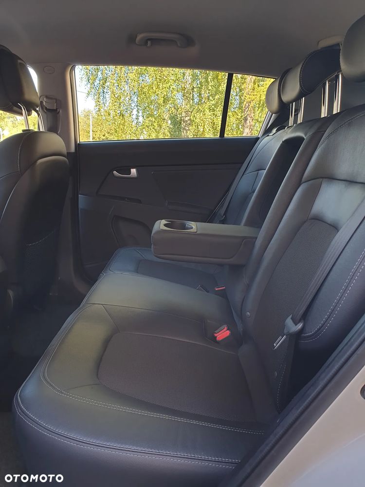 Kia Sportage 1.6 GDI Business Line L 2WD - 33
