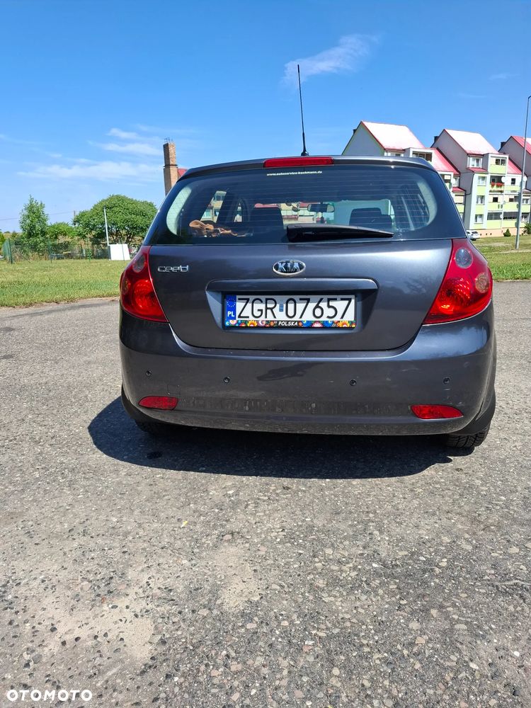 Kia Ceed 1.4 Comfort - 6