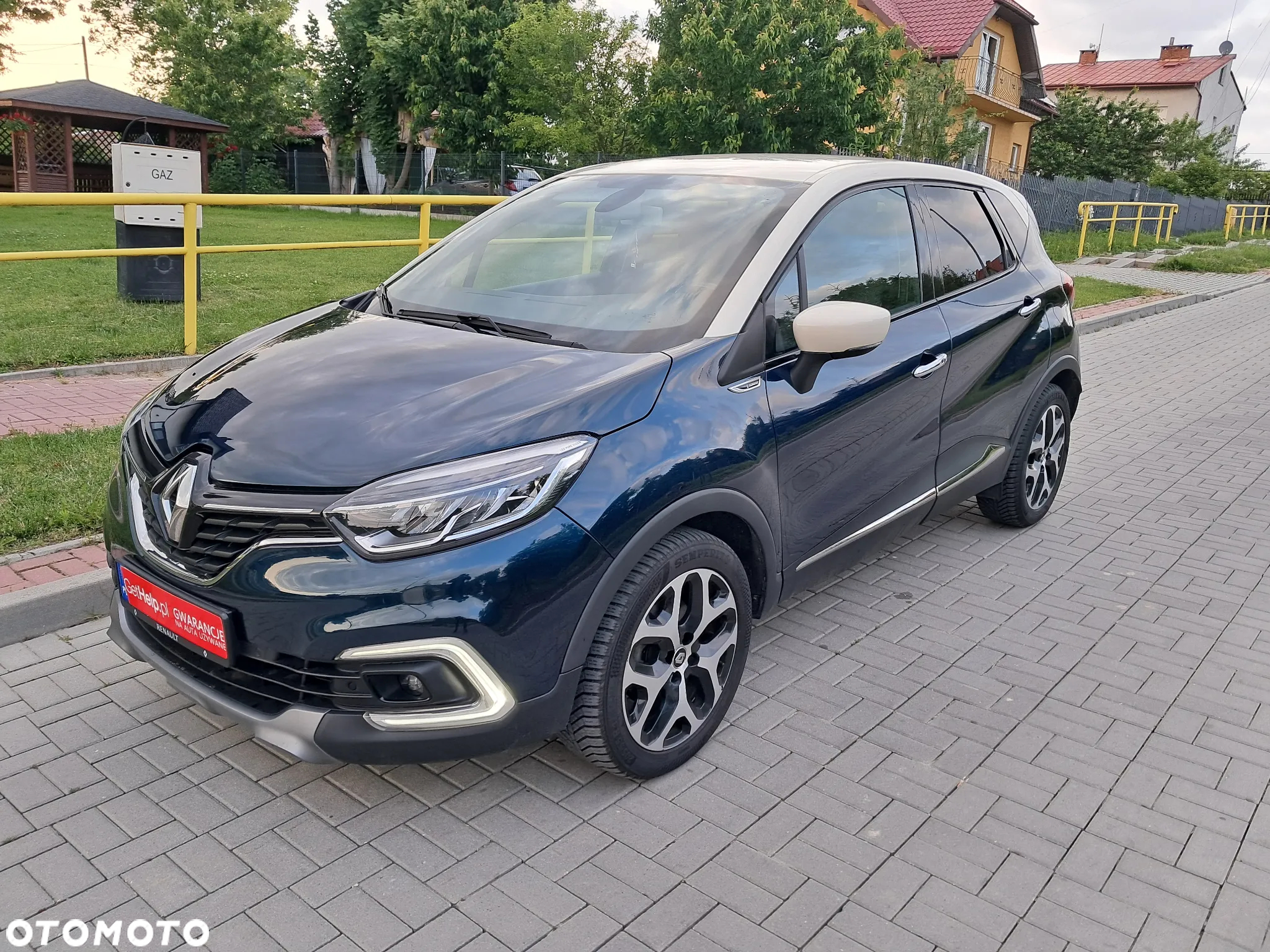 Renault Captur 1.3 TCe Intens - 3
