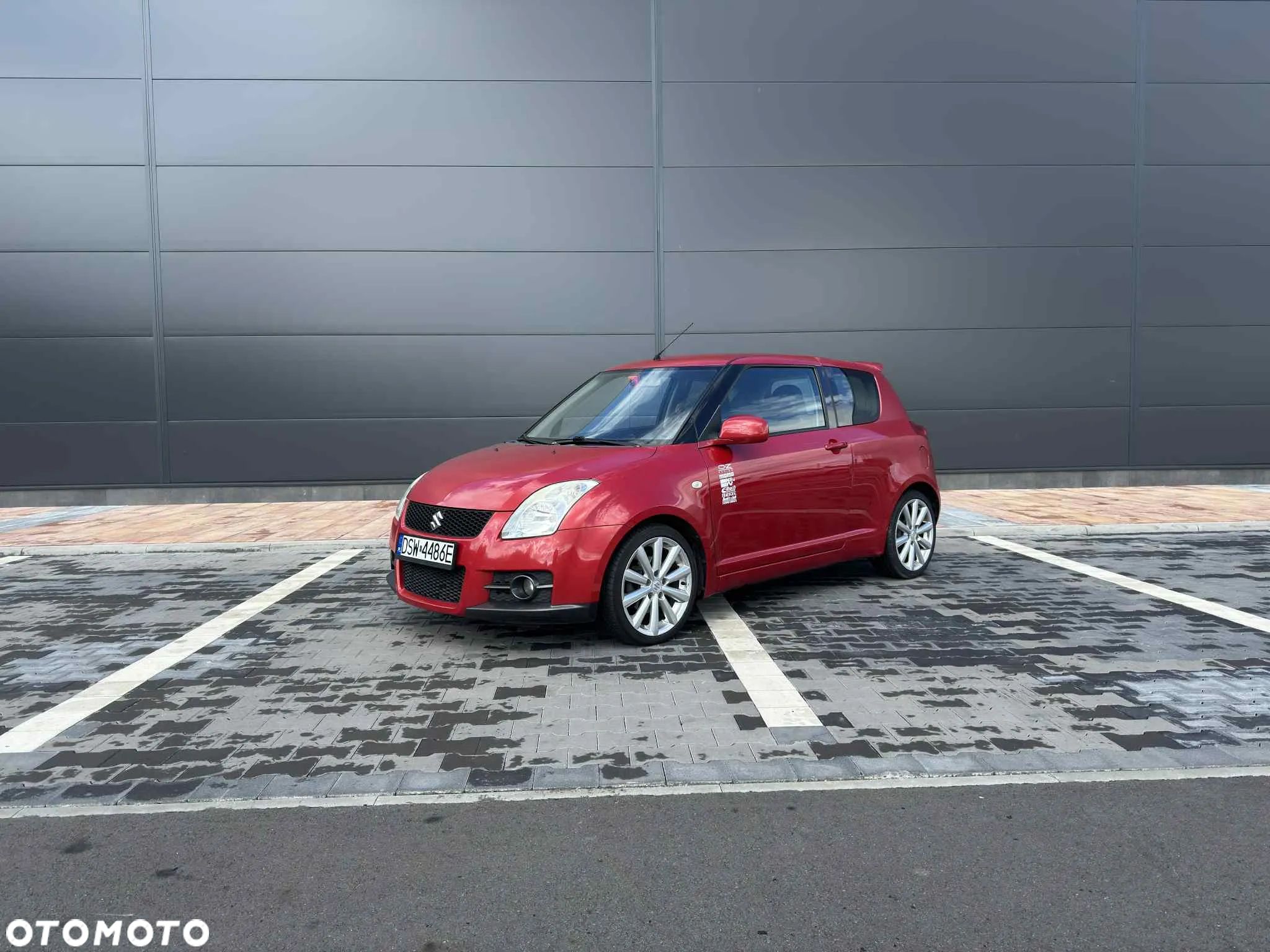 Suzuki Swift - 1