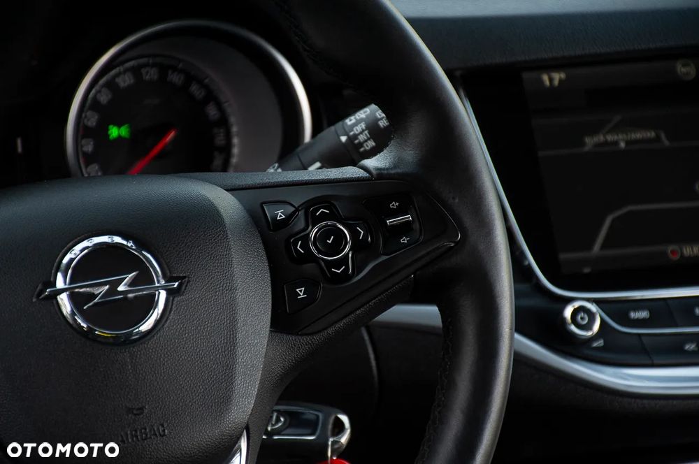 Opel Astra 1.4 Turbo Innovation - 32