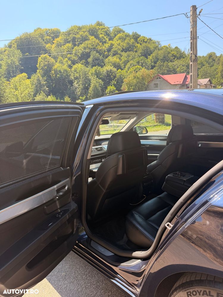 BMW Seria 7 730d Aut. - 7
