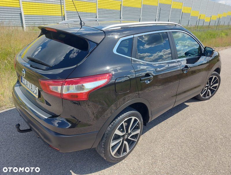 Nissan Qashqai 1.6 dCi 4 x 4 DPF tekna - 18
