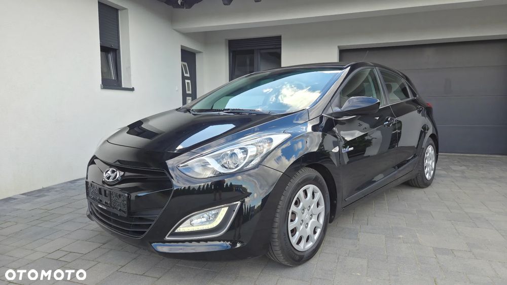 Hyundai i30 blue 1.6 GDI Trend - 36